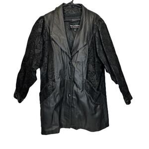 Vintage 80s Wilsons Black Leather Paisley Print Long Sleeve Coat‎ Size M